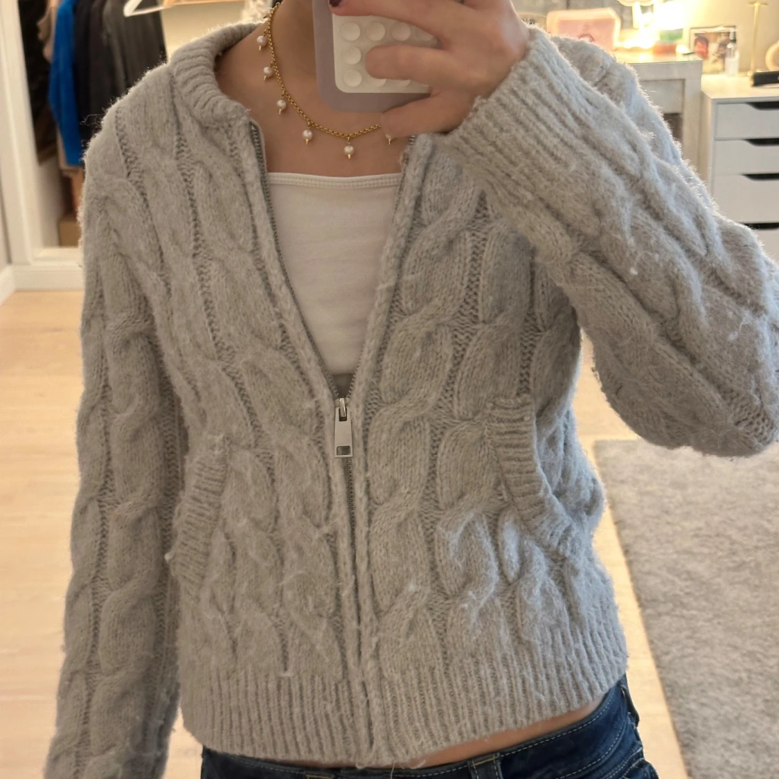 Ljusgrå stickad kofta från Zara - 3