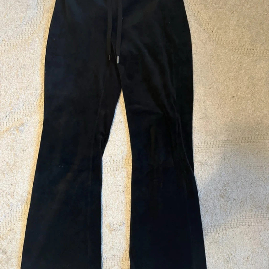 Svarta manchesterbyxor från Lindex