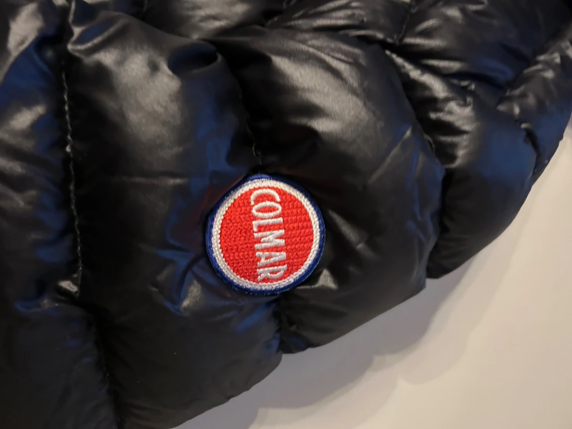 Svart Colmar dunjacka med huva - 1