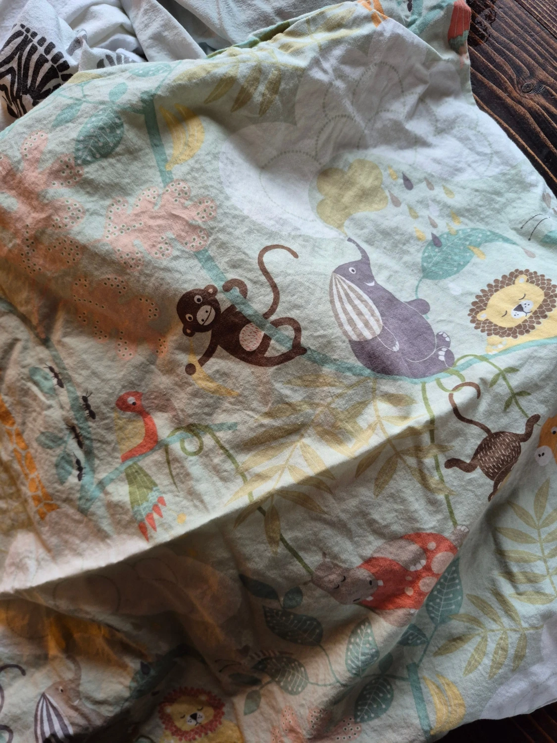 Sängkläder till spjälsäng  - 4