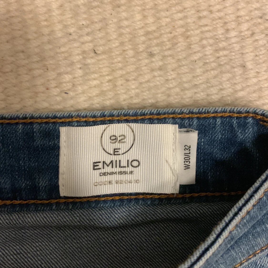 Blå jeans från Emilio Denim Issue - 2