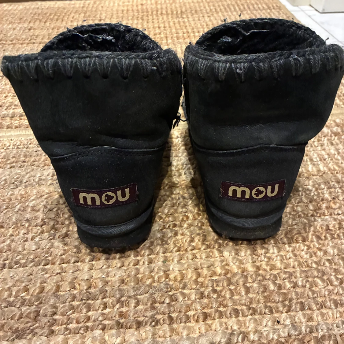Mou skor svart - 1