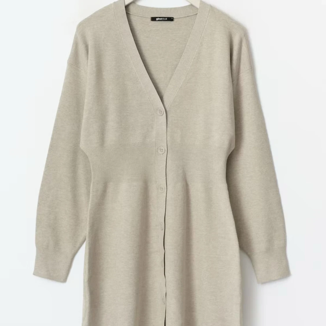 Beige Finstickad klänning 