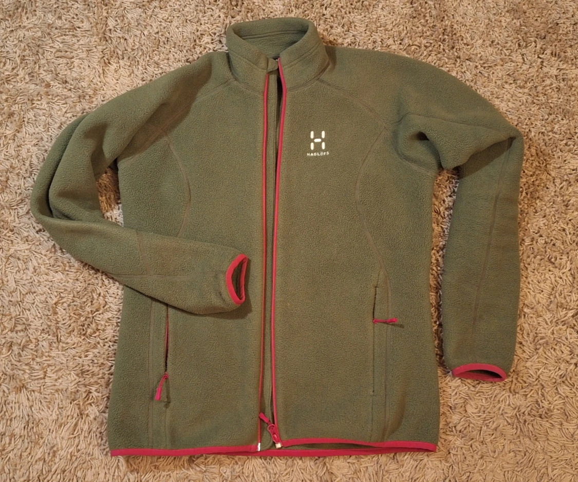 Grön fleecejacka från Haglöfs
