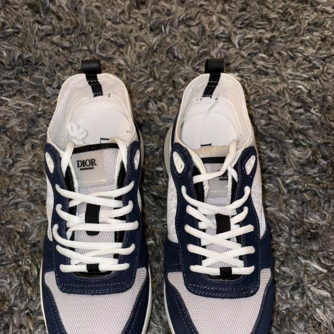 Dior sneakers i blått och vitt