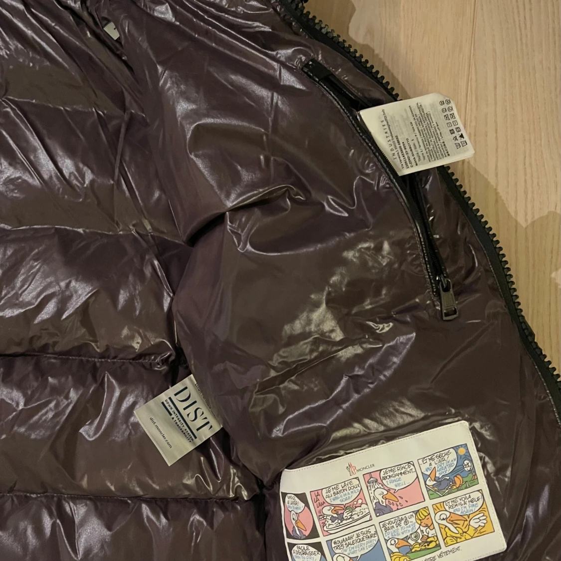 Svart Moncler Maya dunjacka med huva - 2