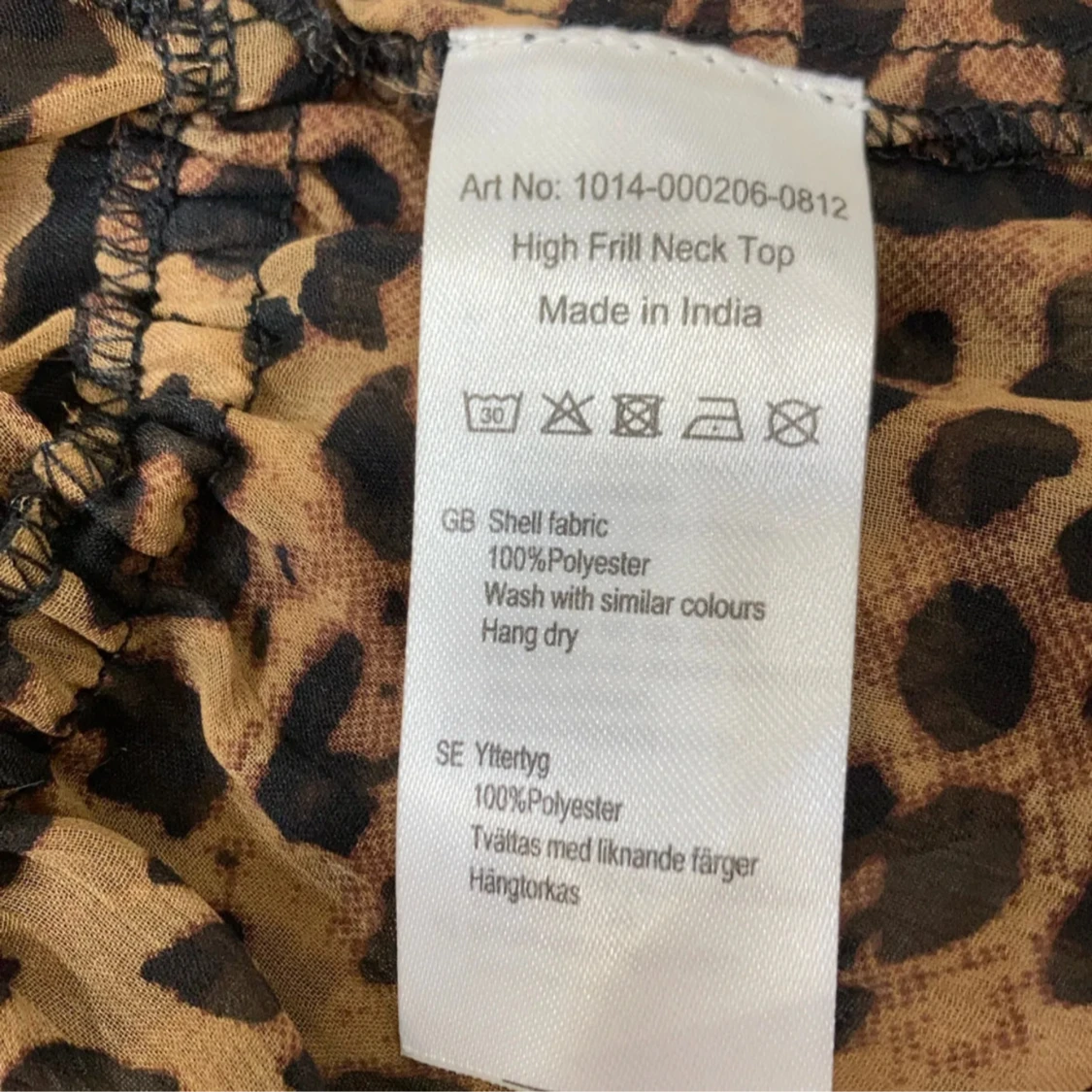 blus med leopardmönster - 3