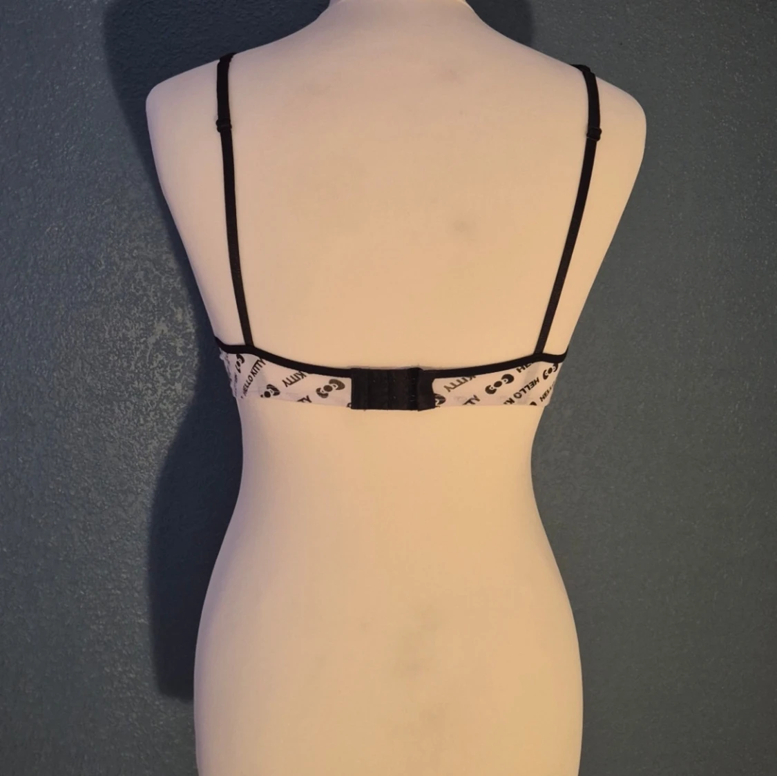 Hello Kitty BH 75A - 4