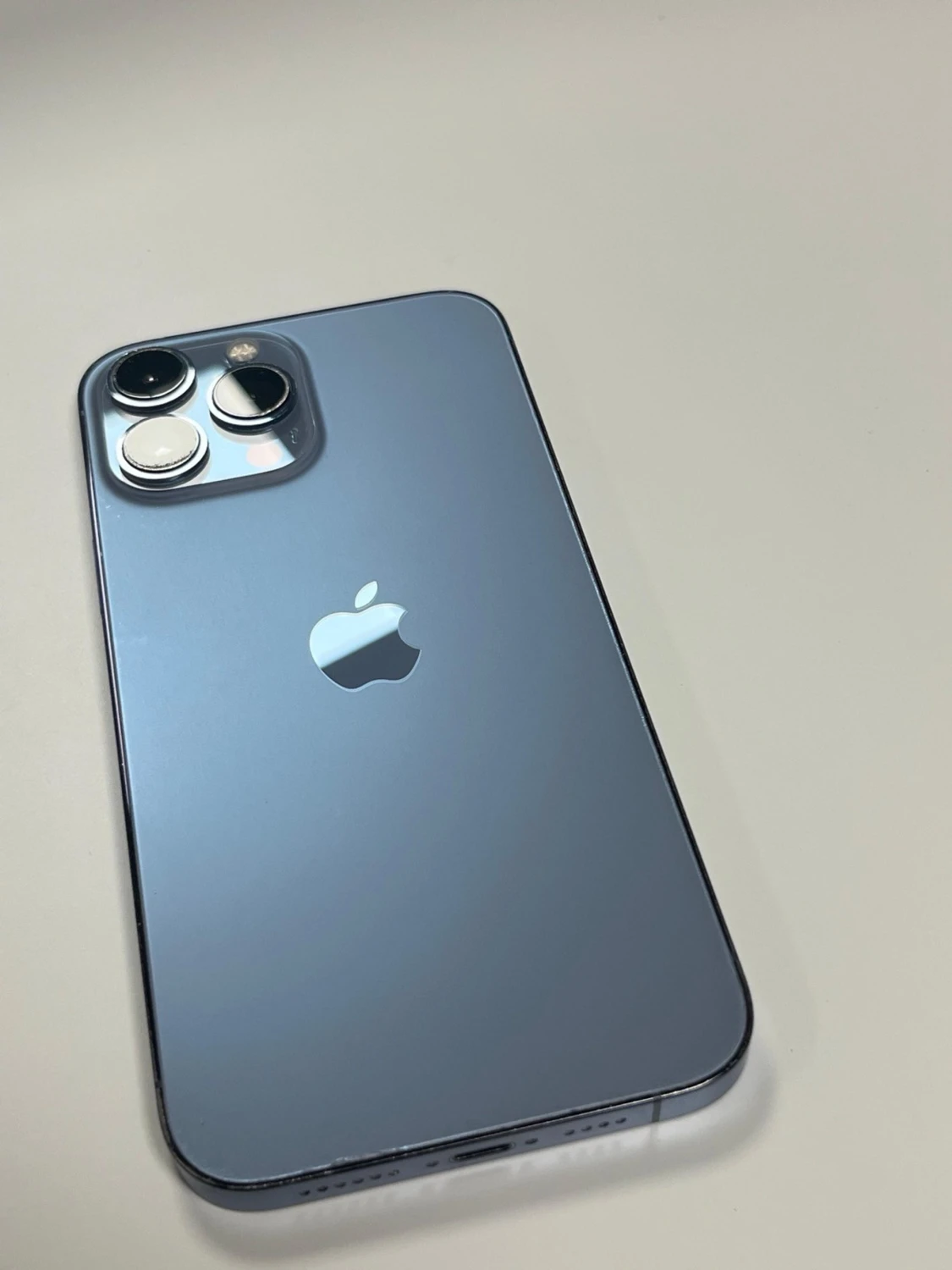 iPhone 13 Pro max - 4