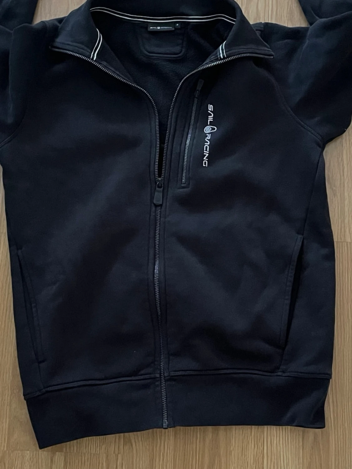 Svart Sail Racing helziptröja S