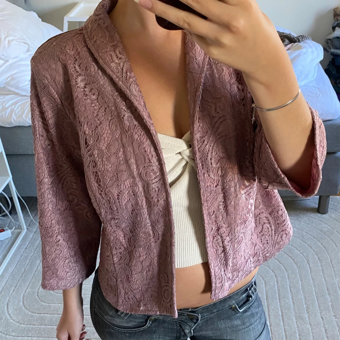 Ljuslila spetsig cardigan jacka - 1