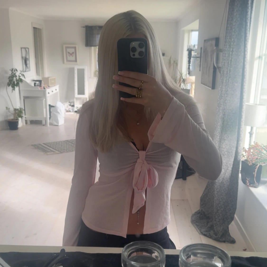 Ljusrosa omlottopp med knyt