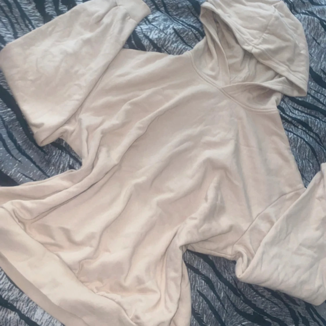 Beige hoodie från H&M Divided M