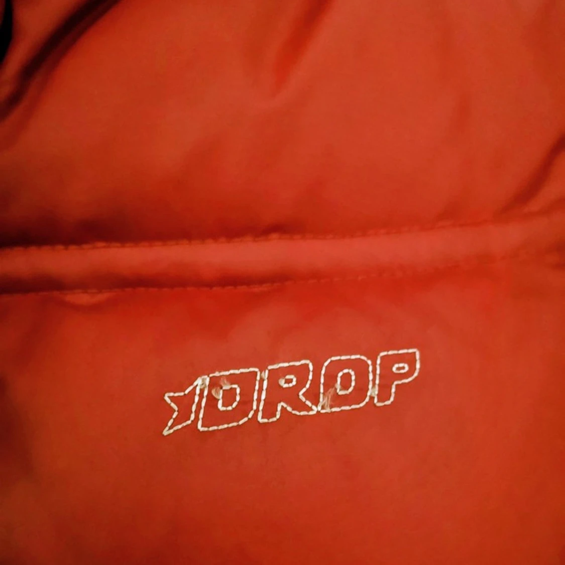 Röd Dunjacka Från Drop strl 152 - 2