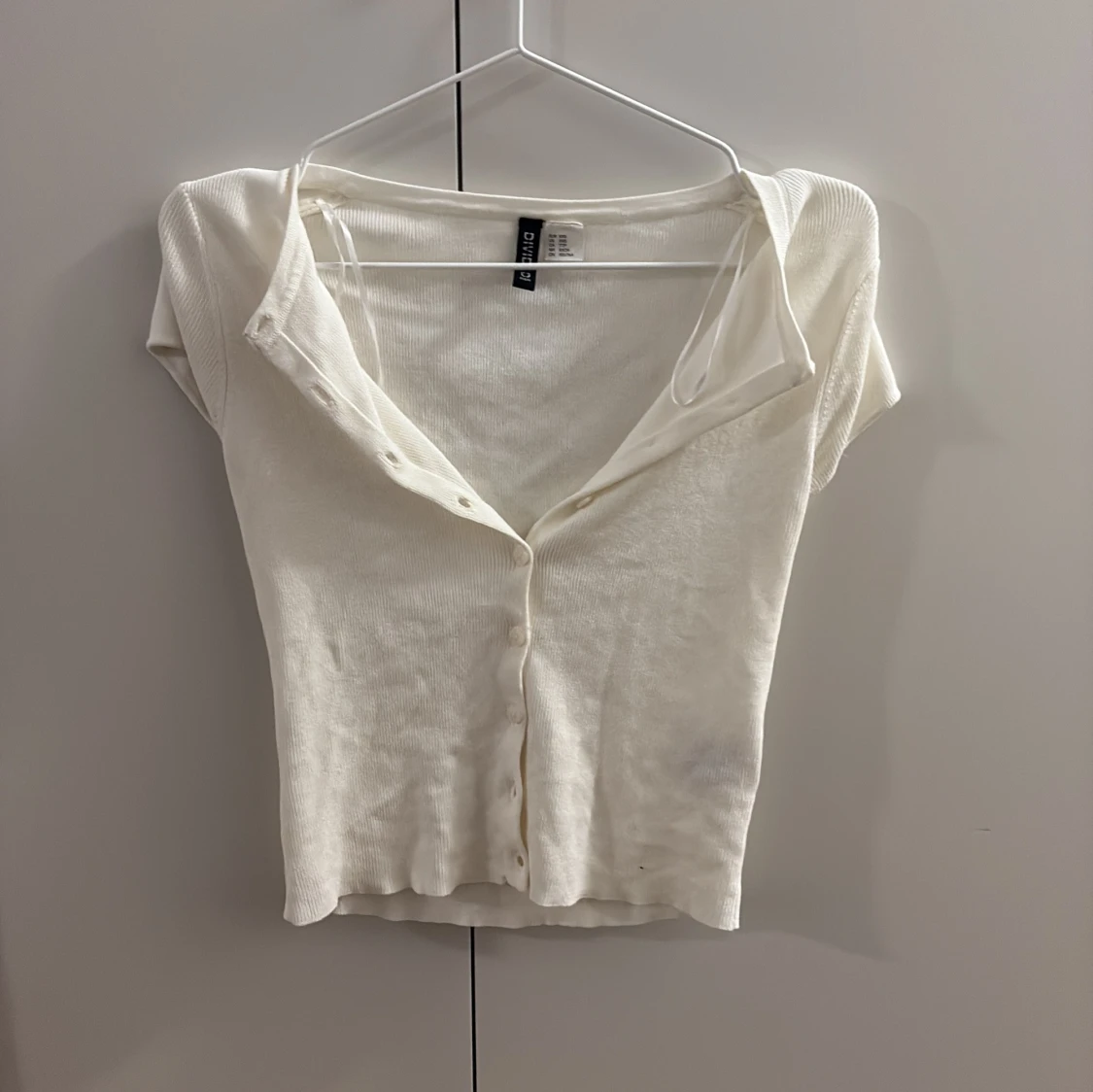 Vit croppad topp från H&M