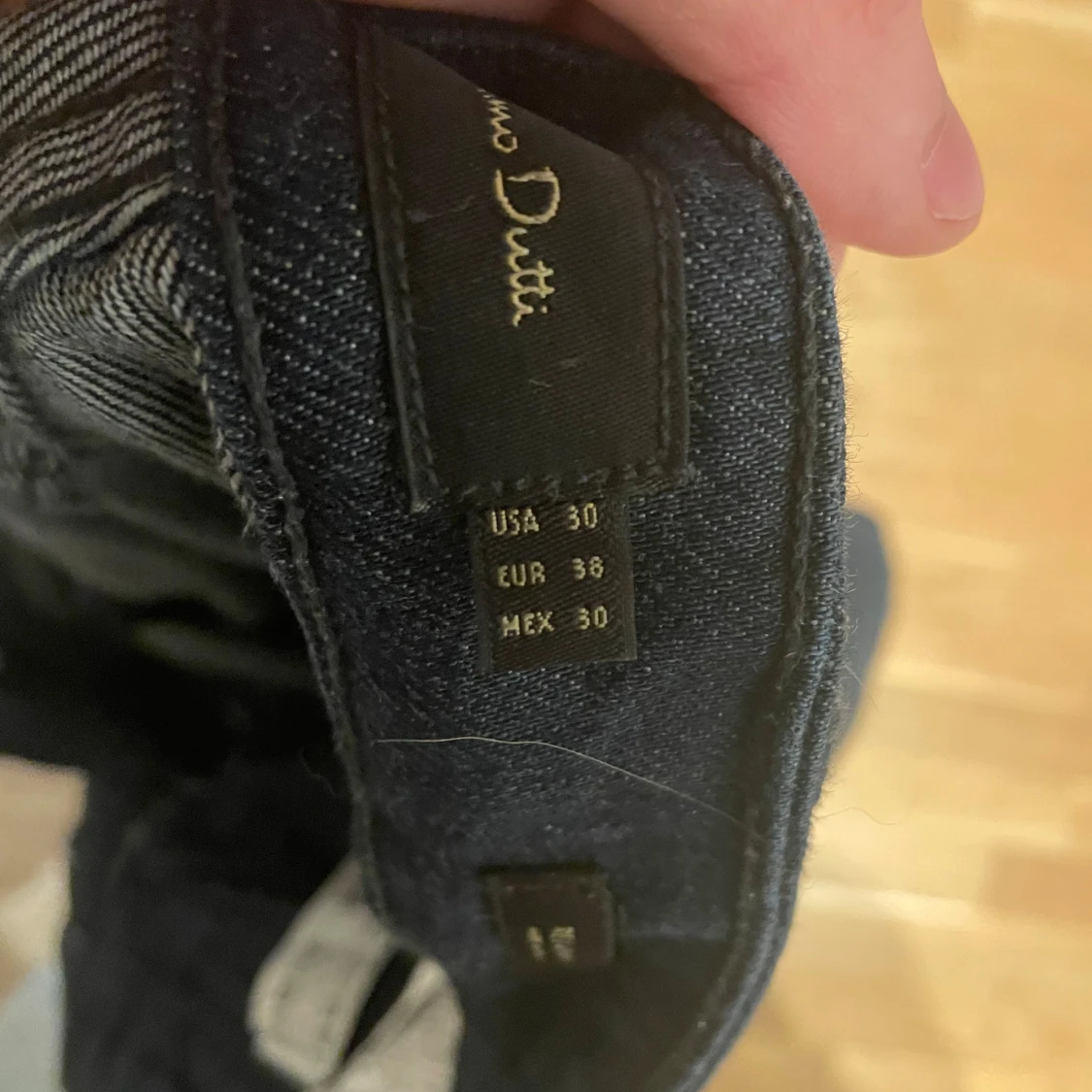 Mörkblå jeans från Massimo Dutti - 4