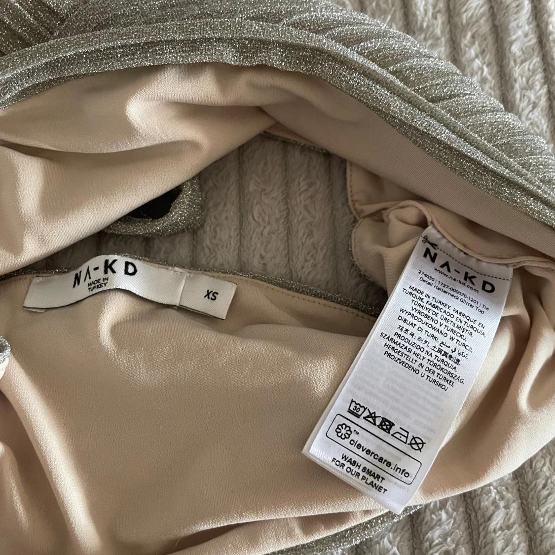 Glittrig halterneck-topp - 2