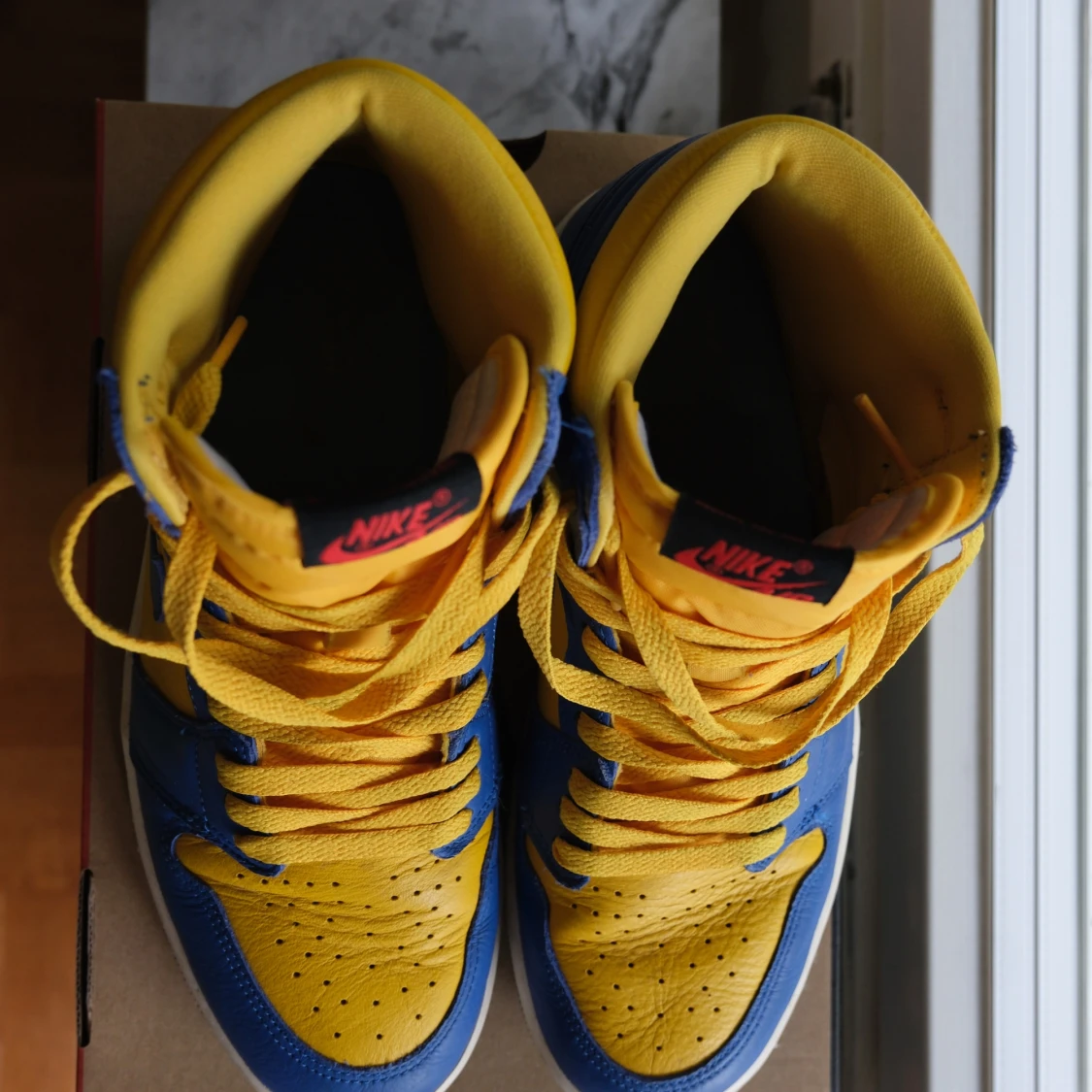 JORDAN 1 RETRO HIGH OG REVERSE LANEY - 1