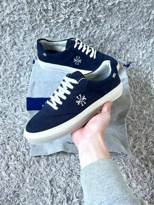 Jacob Cohën sneakers - Säljer ett par helt nya Jacob Cohën dreamer sneakers! | Kommer med låda och dustbag! | Väldigt svåra att få tag på så passa på! | Storlek 41. | Ställ gärna frågor innan du köper!