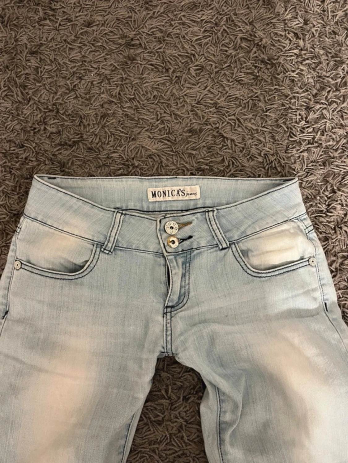 Ljusblå lågmidjade bootcut jeans  - 1