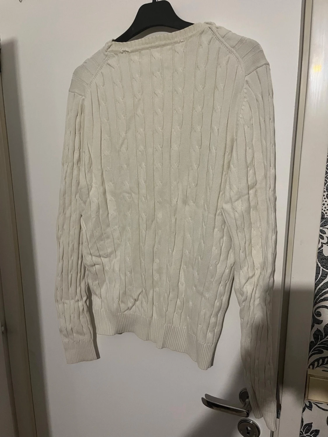 Vit kabelstickad tröja från Gant - 3
