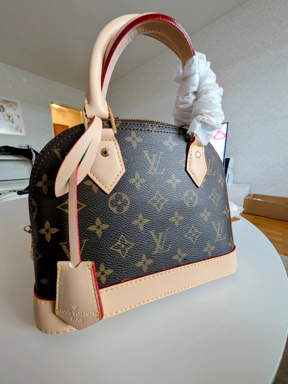 Iouis Vuitton Väska 