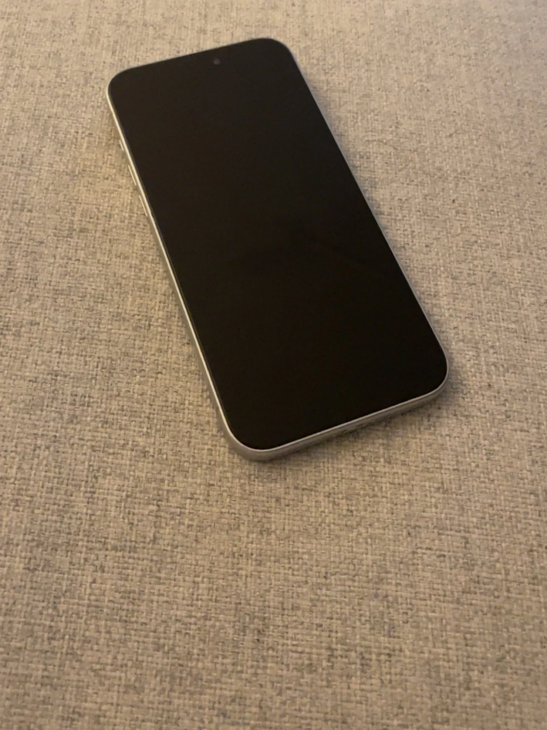 Stilrent vitt mobilskal i hårdplast - 3