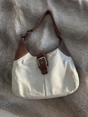 Coach axelväska  - Vintage väska från coach💕.