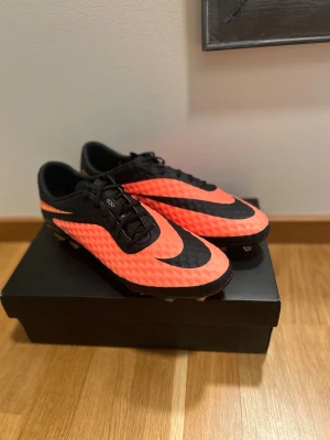 Nike Hypervenom Phantom RGN SE FG - Säljer dessa helt nya Hypervenom Phantom i storlek 44.5
