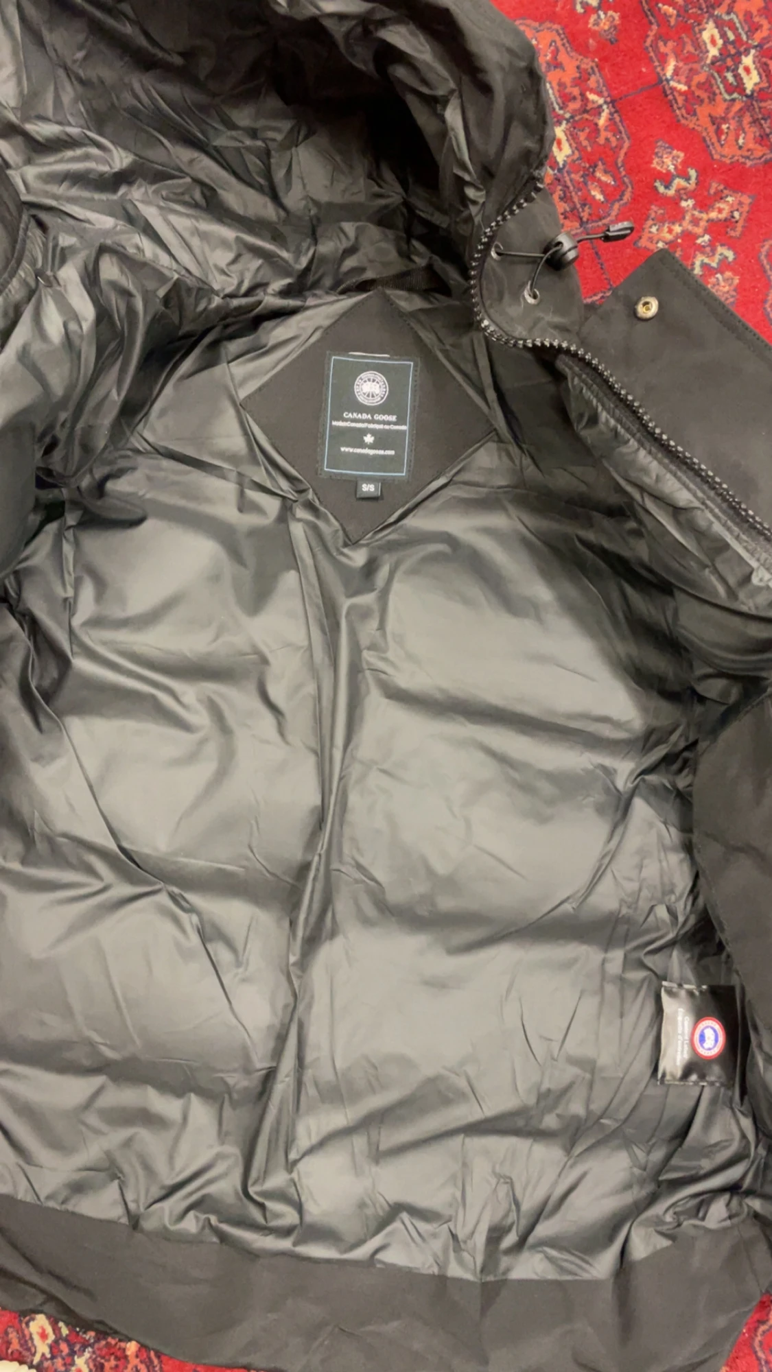 Svart pufferjacka från Canada Goose - 2