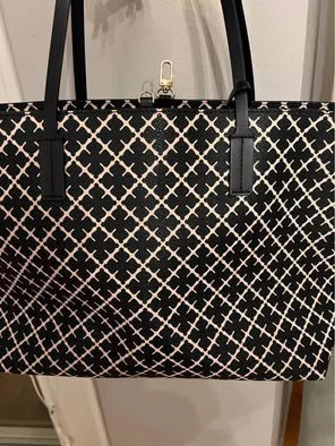 Ny handväska MB - 1