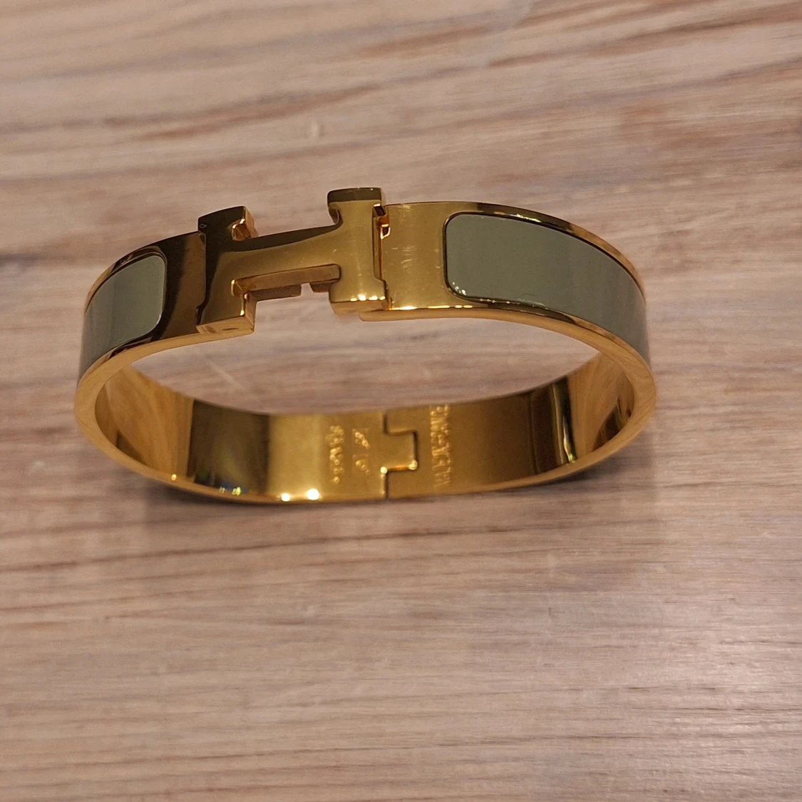 Armband med H-detalj, clic H  - 1