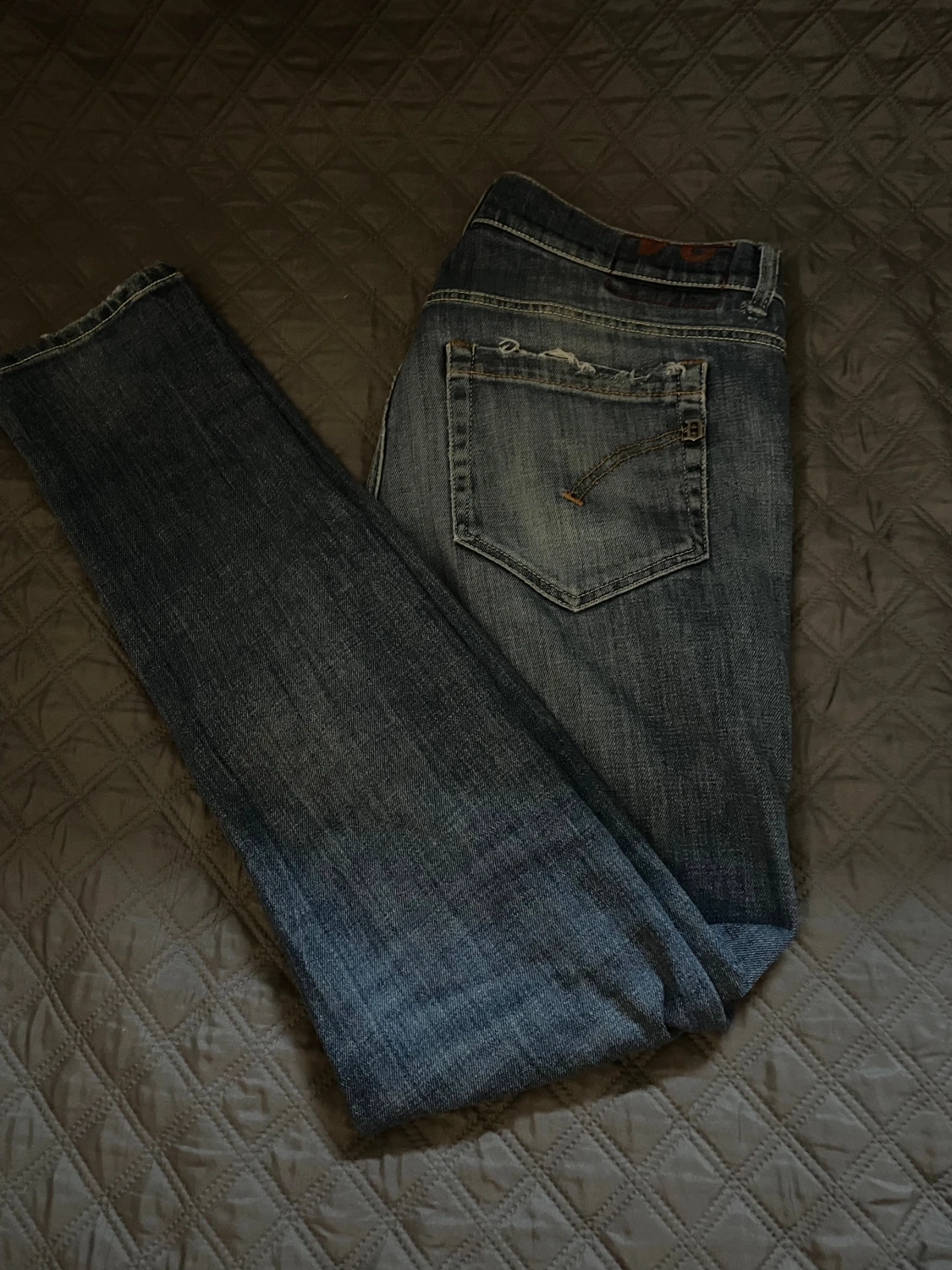 Blå jeansbyxor från Dondup med raka ben