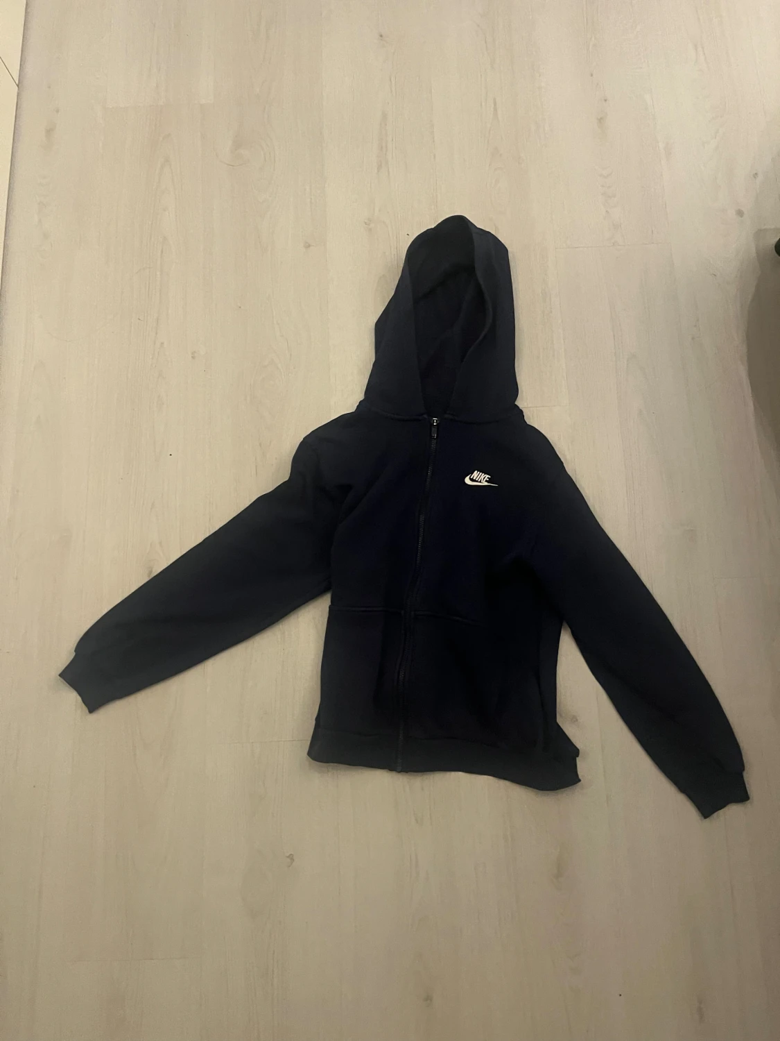 Svart Nike hoodie med dragkedja XL