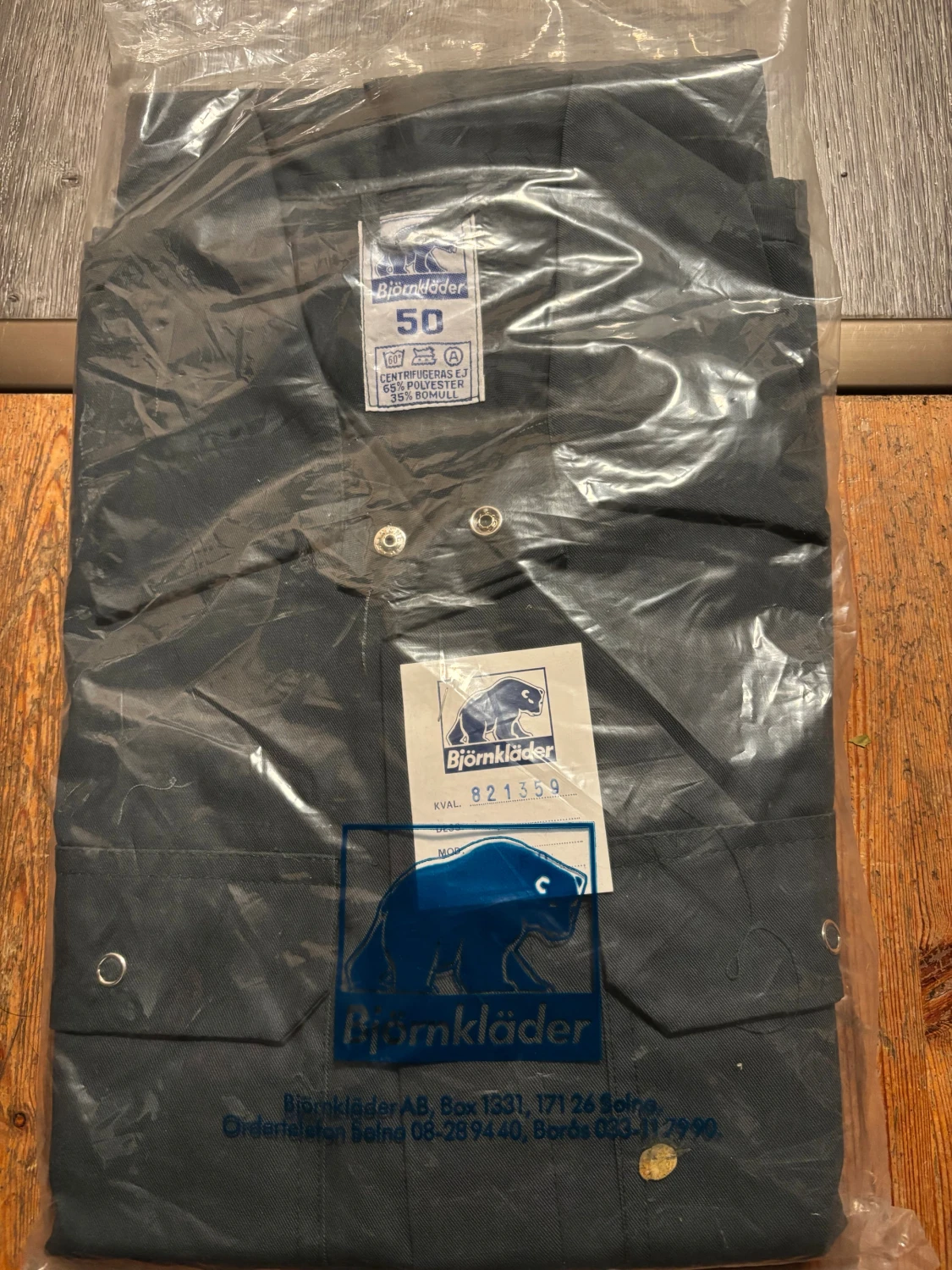 Mörkgrön overall från Björnkläder