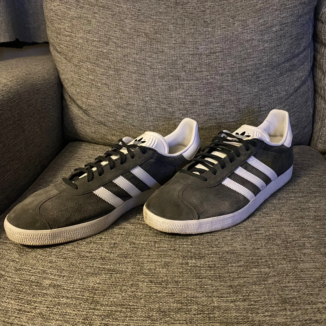 Adidas Gazelle grå sneakers - 1