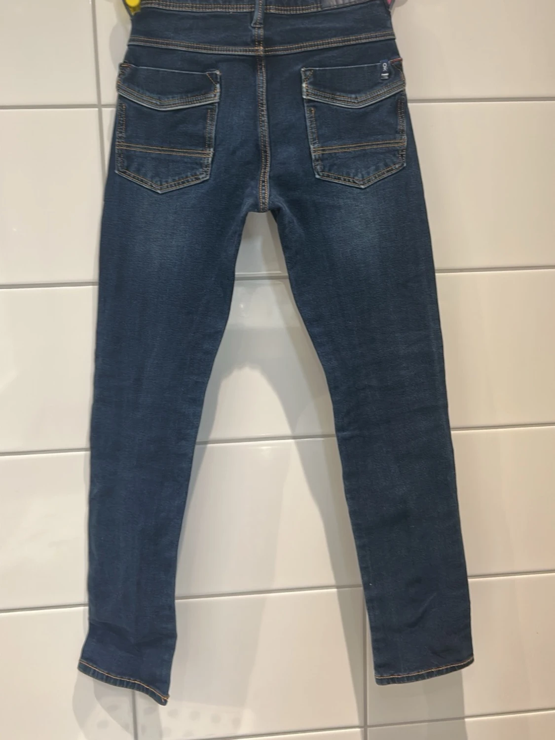 Mörkblå skinny jeans med stretch - 1