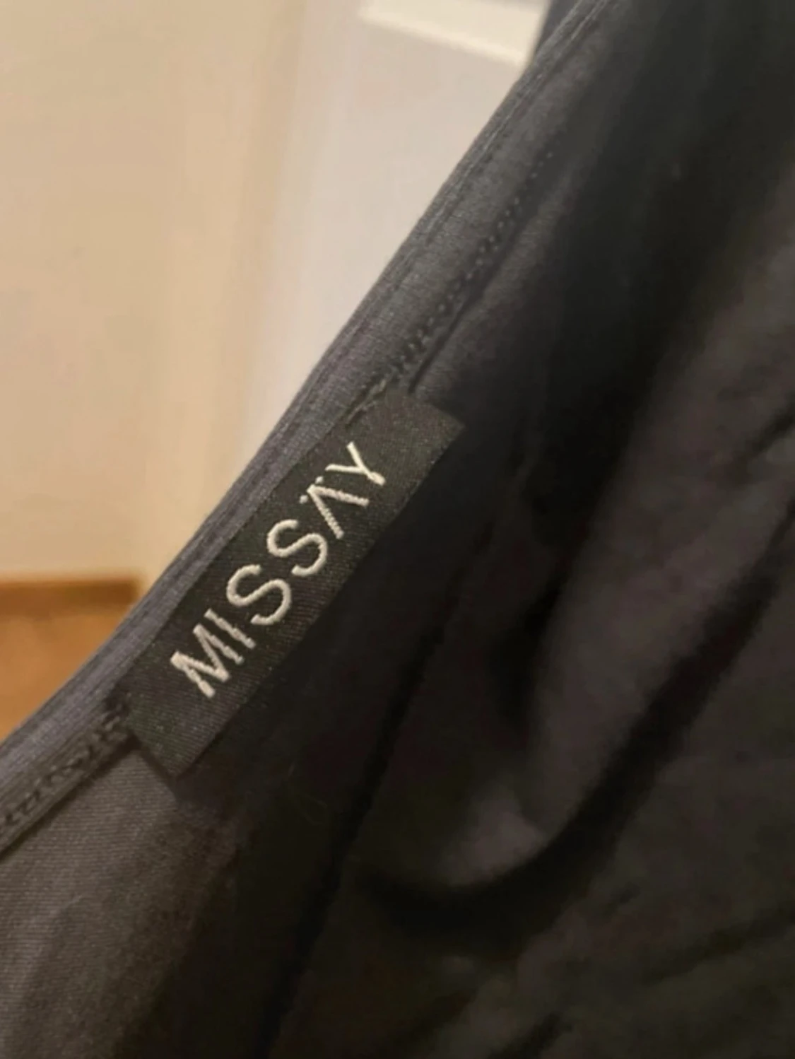 Öppen rygg tröja - 2