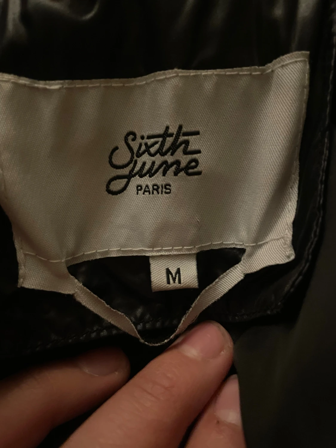 Svart pufferjacka från Sixth June - 3