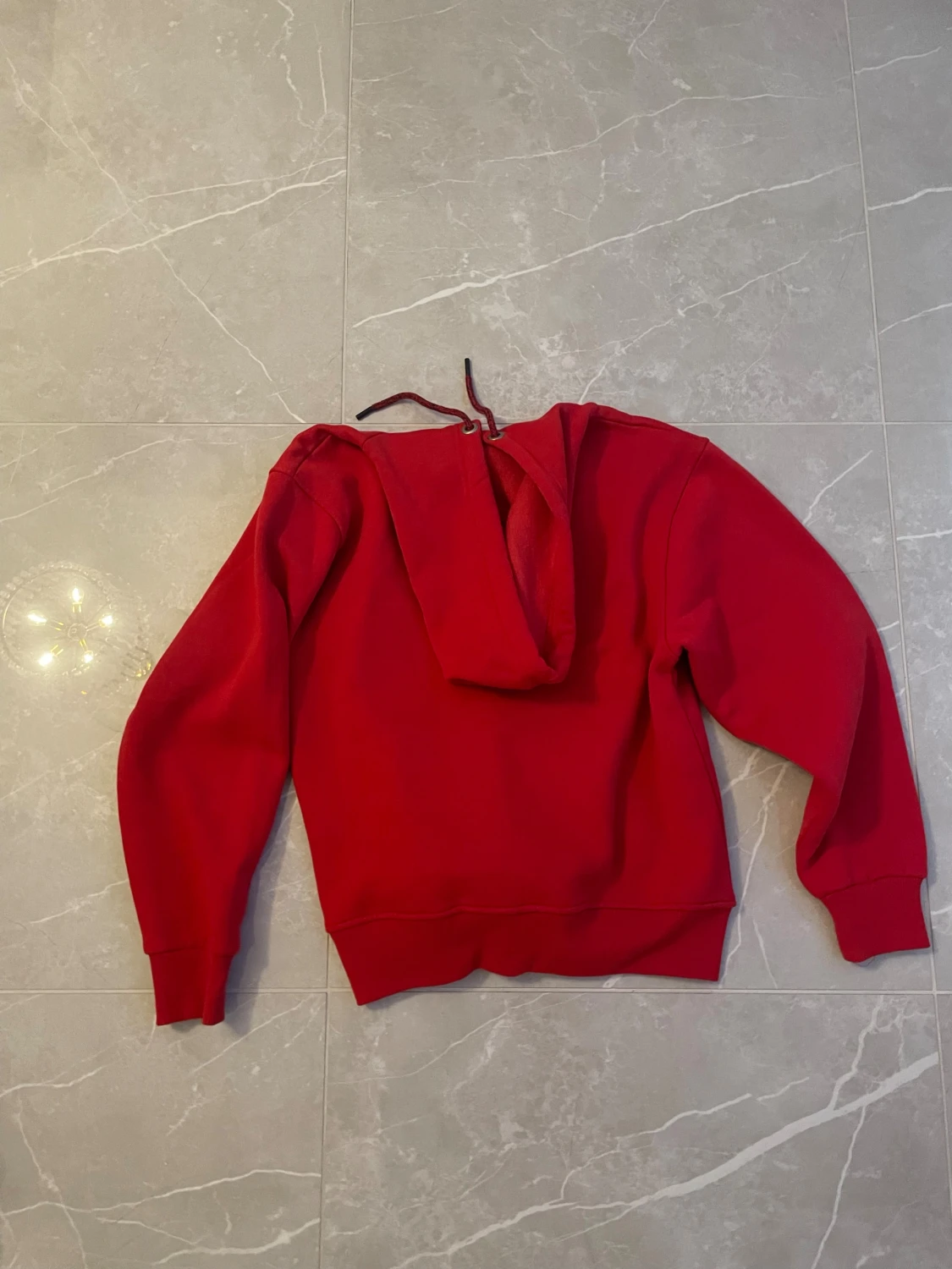 Röd hoodie från Mavi med huva - 1