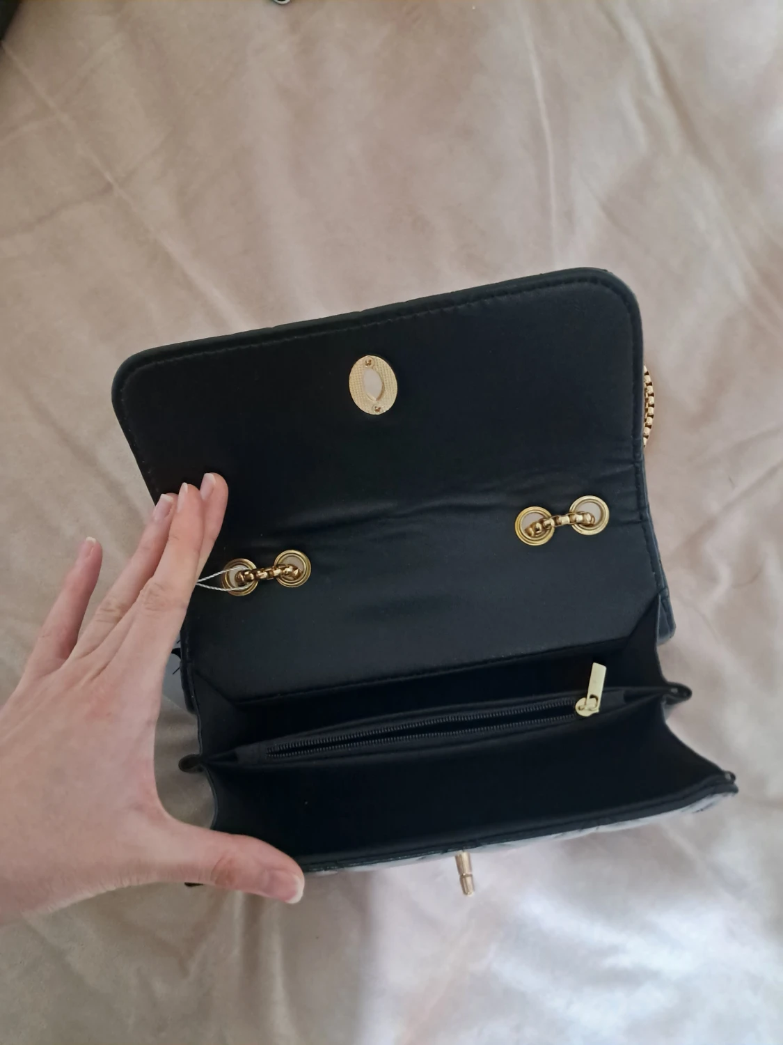 Svart quiltad axelväska RF Fashion Bag - 2