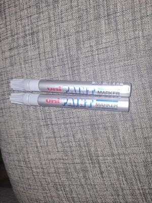 Silver PX20 klotter penna - Helt nya köpta idag, är i jätte bra skick och 35kr för en