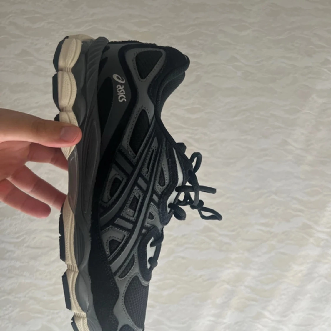  ASICS GEL-NYC Graphite Grey - 2