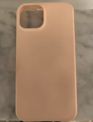 Ljusrosa mobilskal för iPhone 14 - Ljusarosa mobilskal som passar för iPhone 14. 