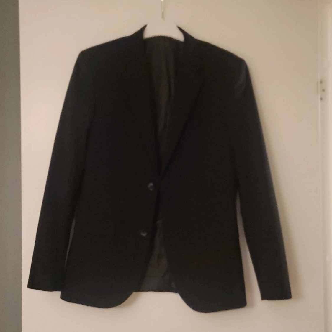 Svart kavaj Skinny Fit från H&M