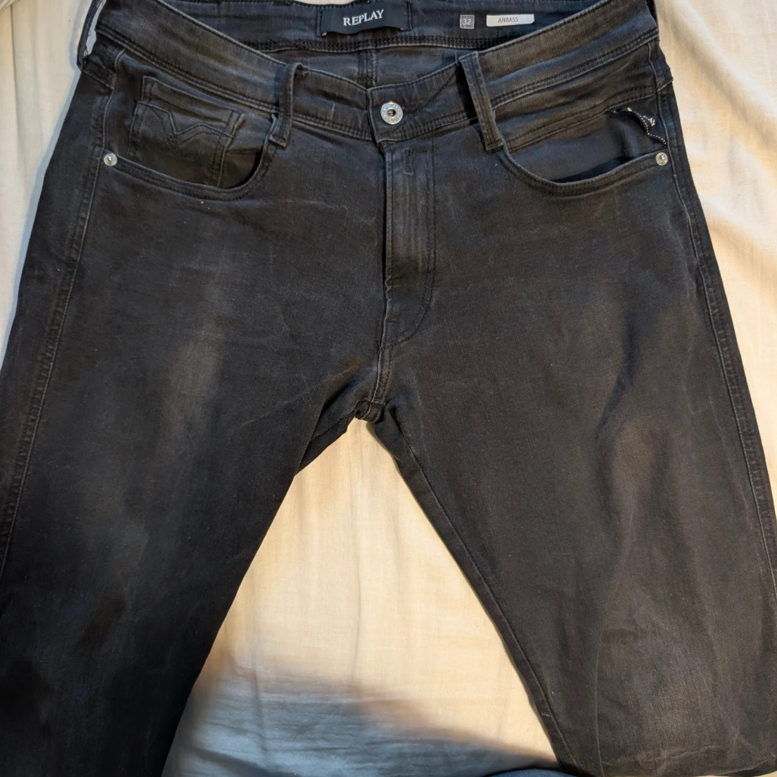 Svarta Replay Anbass jeans