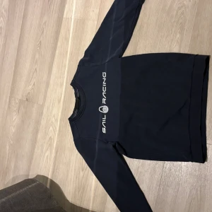 Mörkblå Sail Racing sweatshirt - Mörkblå sail racing tröja