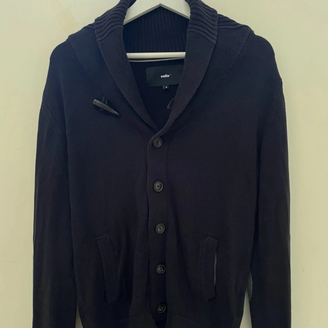 Stickad kofta från Celio - 1