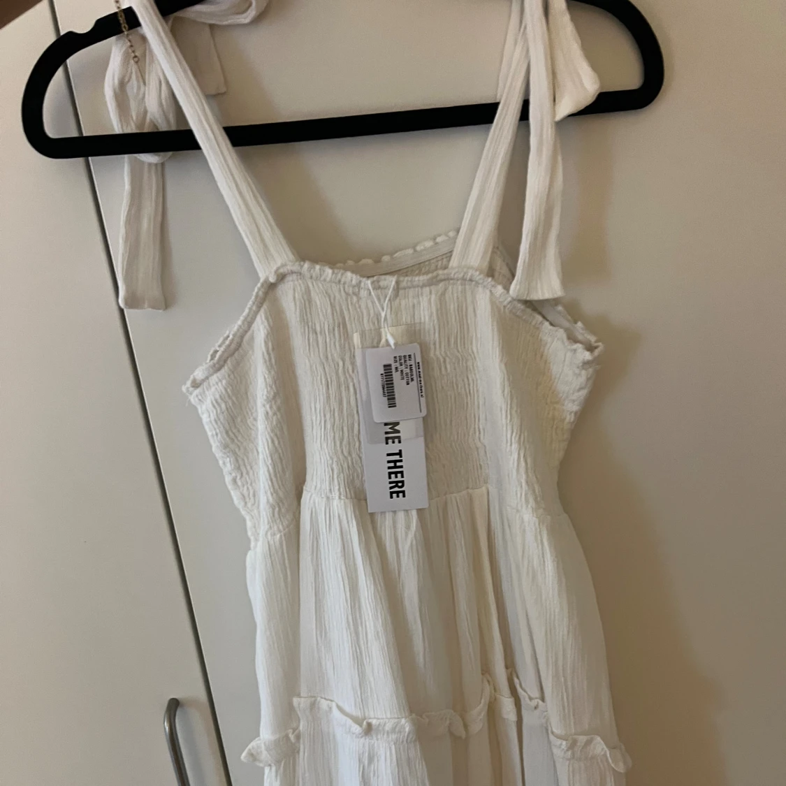 Vit sommarklänning från Meet Me There - 1