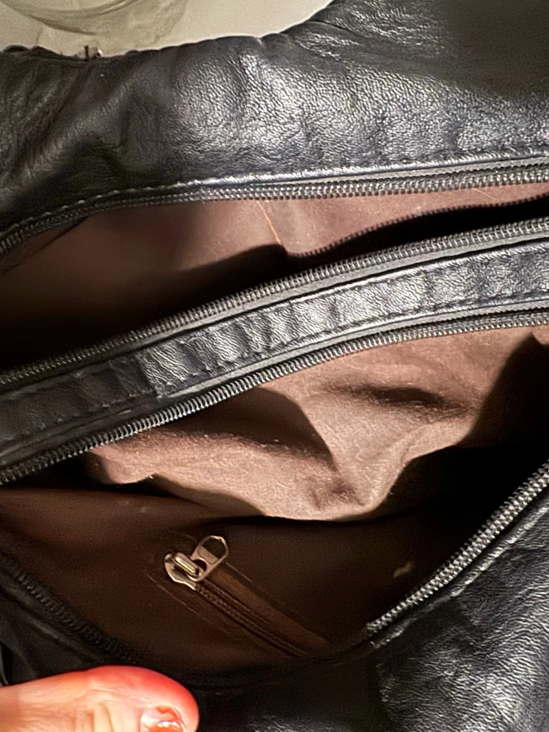 svart hand väska - 2
